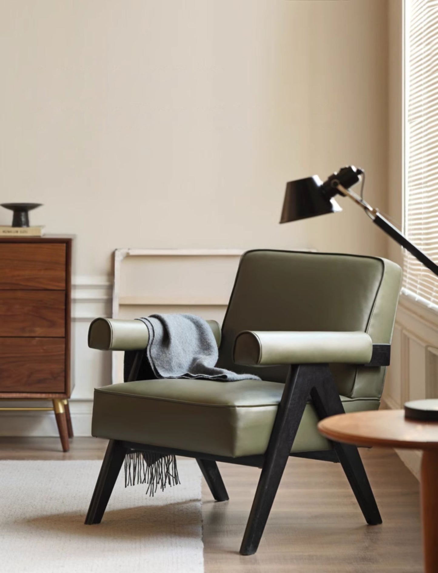 Chandigarh-Inspired Lounge Chair - Mid-Century Solid Oak Design with Full-Grain Leather & Anti-Tip Base
