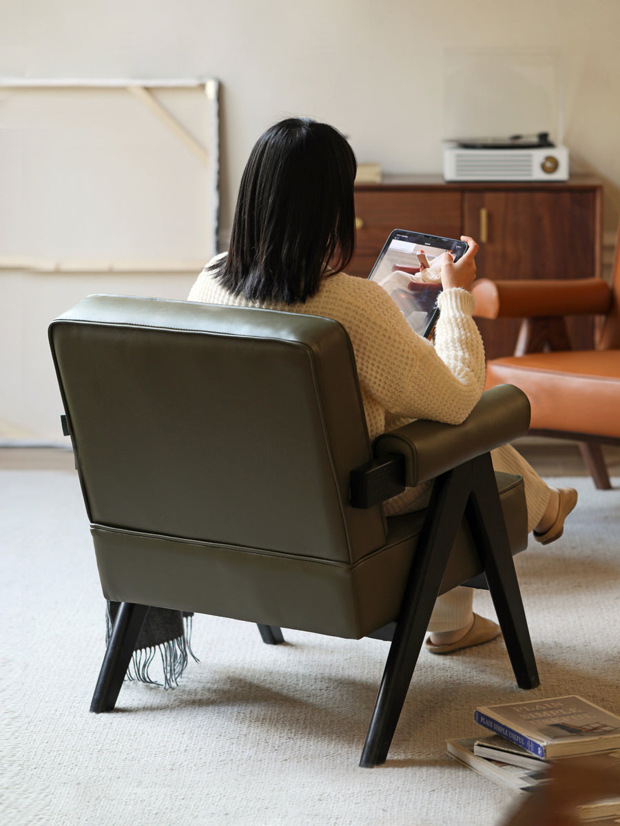 Chandigarh-Inspired Lounge Chair - Mid-Century Solid Oak Design with Full-Grain Leather & Anti-Tip Base