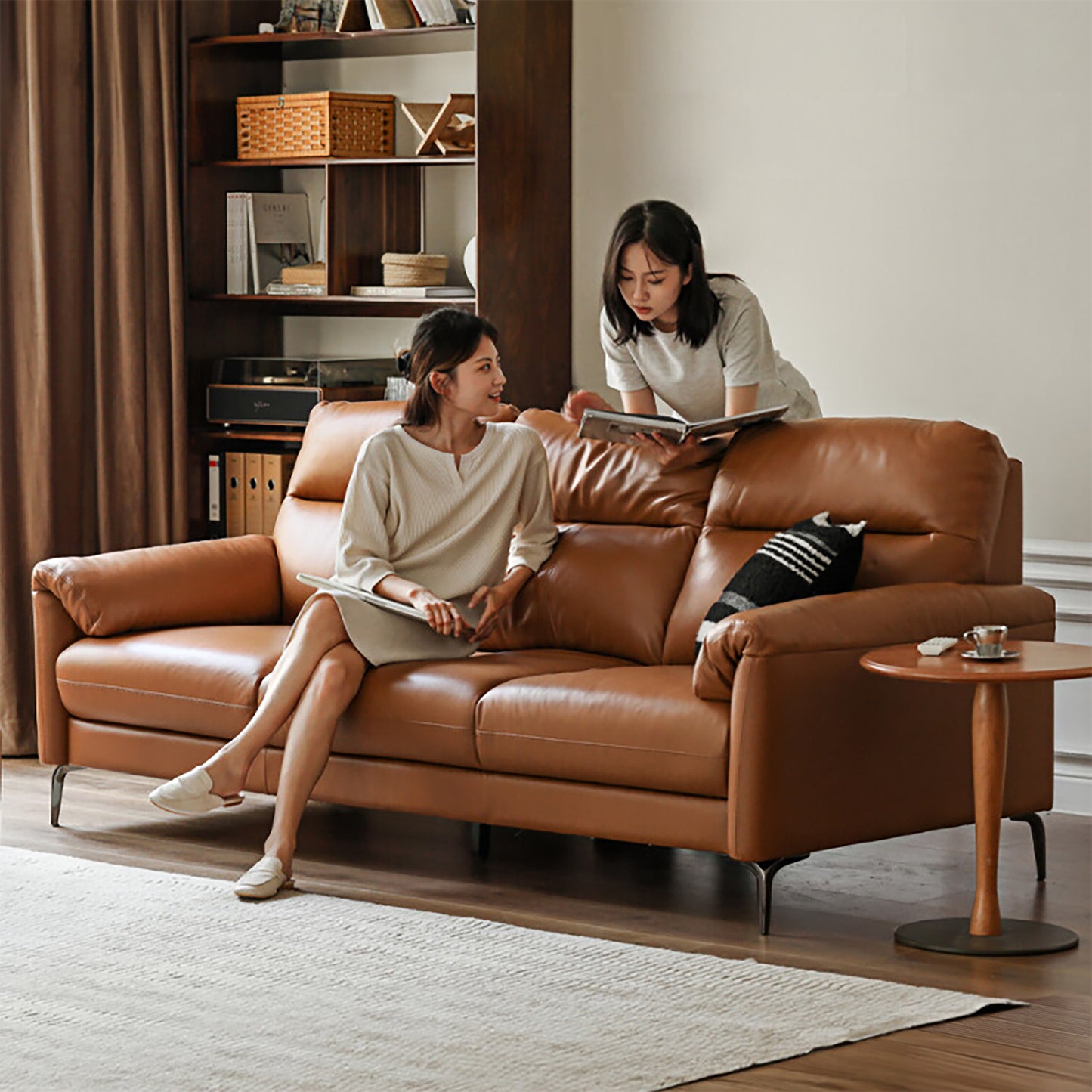 Italian Minimalist Genuine Leather Sofa – Modern Luxury Top-Grain Cowhide for Home Living