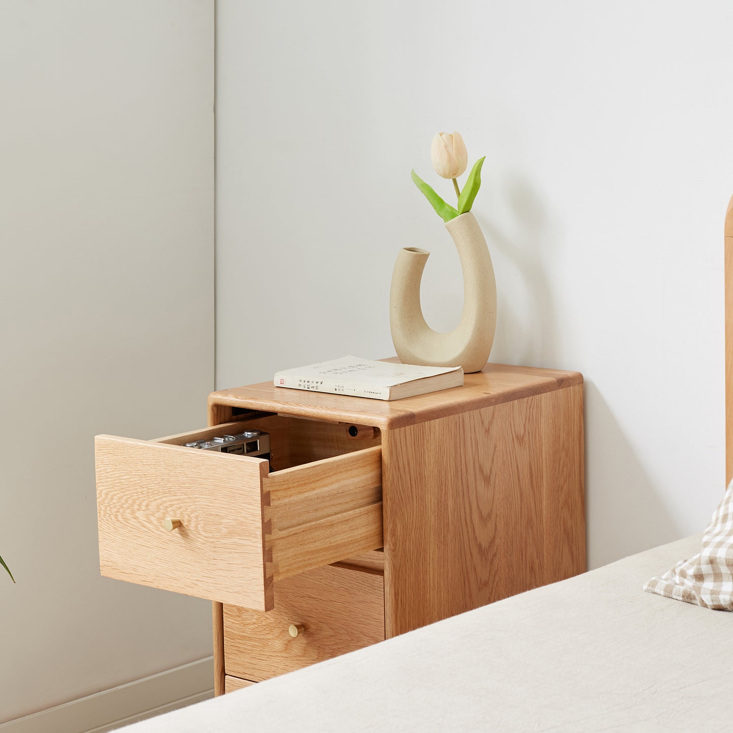 100% Solid Oak Bedside Table Storage Cabinet (Natural)