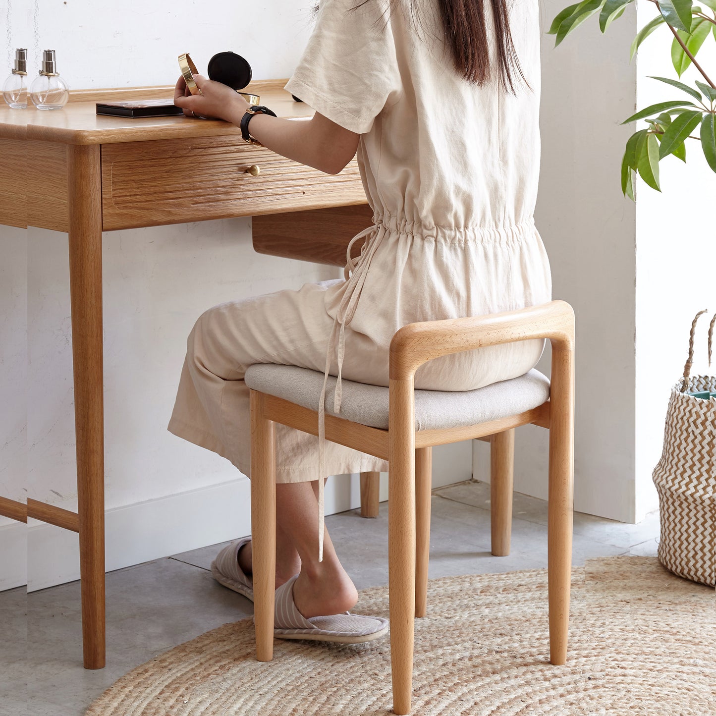 100% Solid Beech Wood Make-up Stool Bed Bench (Natural)