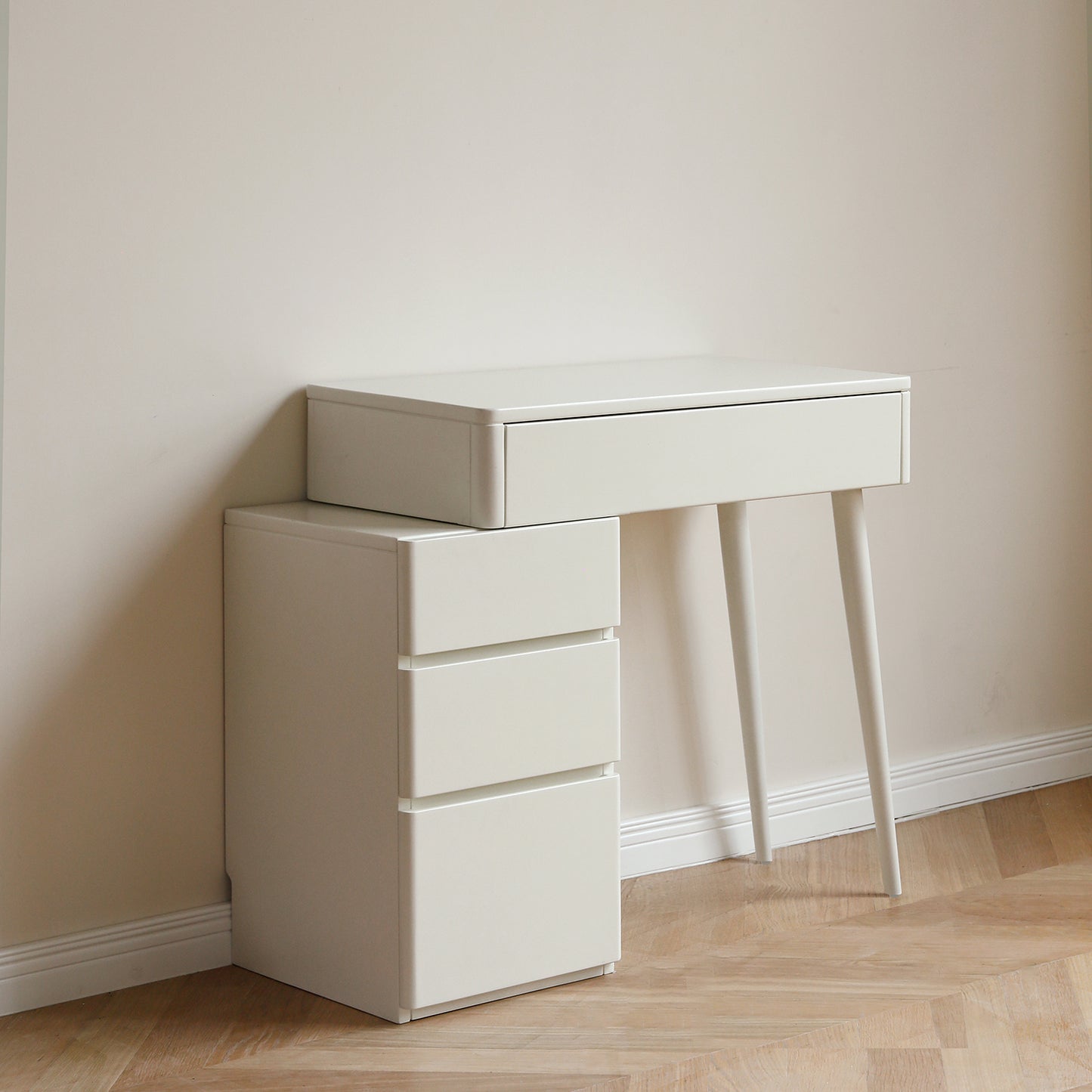 100% Solid Wood Vanity Mirror/Makeup Table (White)