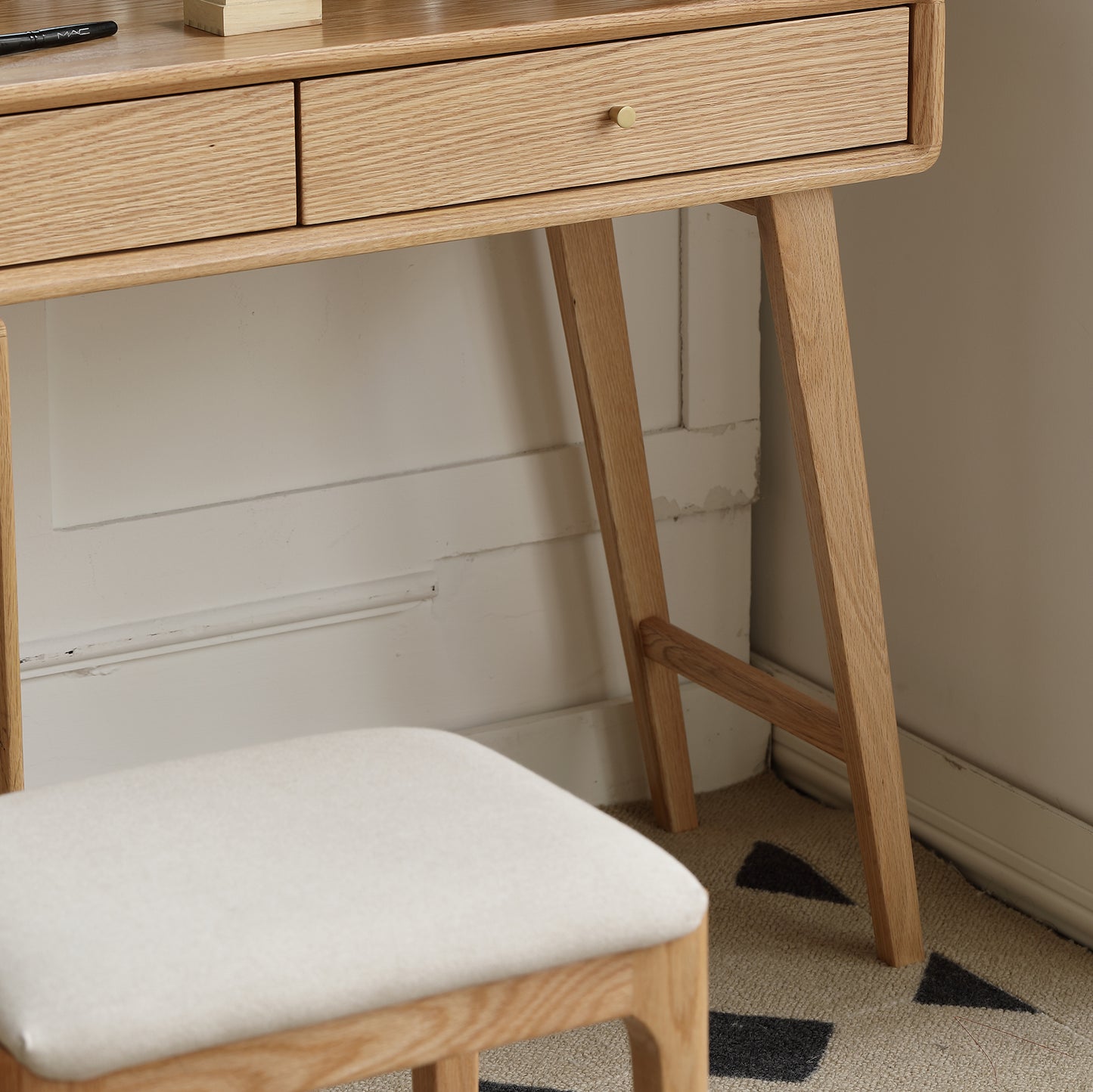 100% Solid Oak Dressing Table With Mirror (Natural)