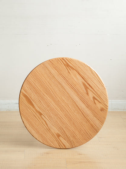 Round Side Table for Small Spaces with White Metal Leg