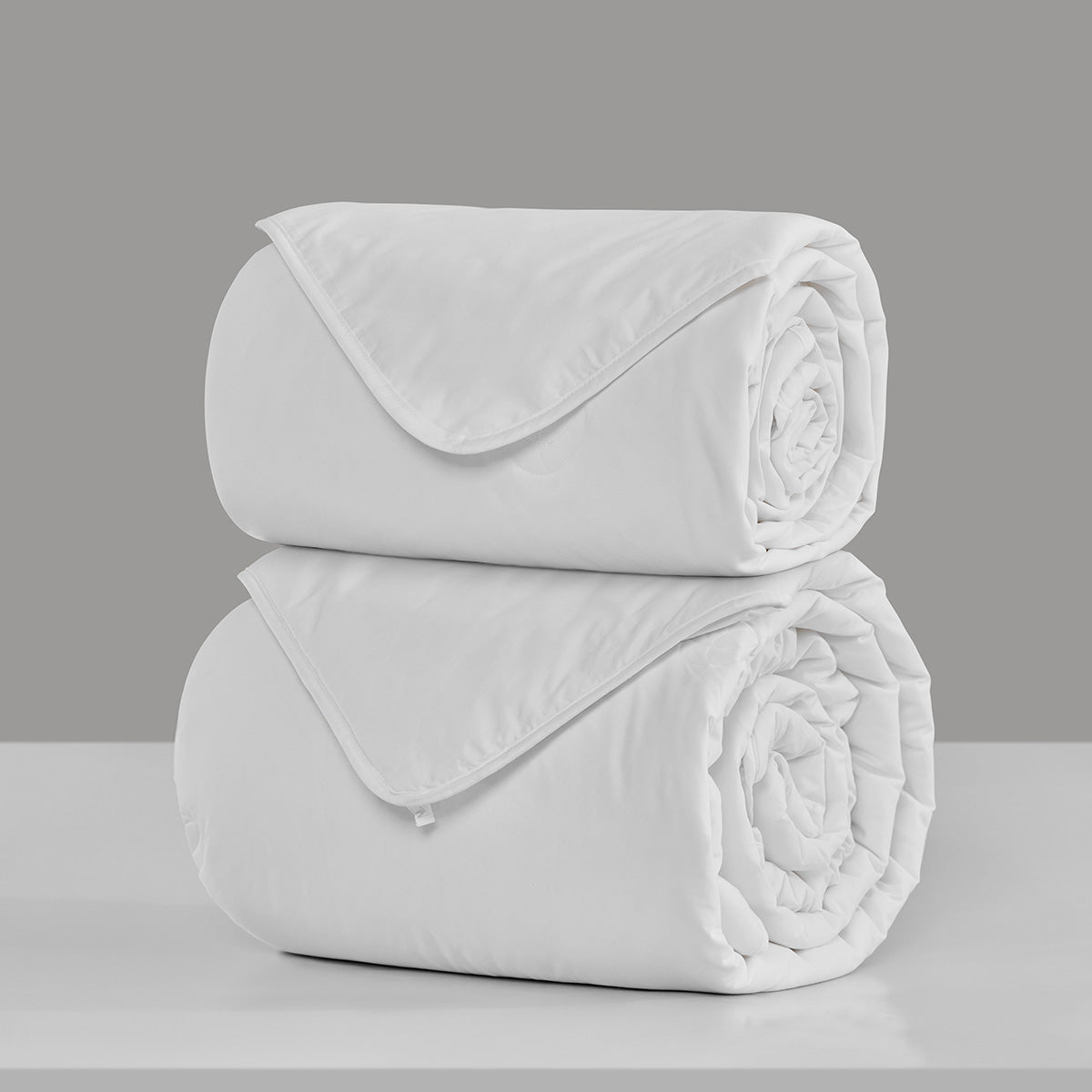 SilkSoft Silk Comforter